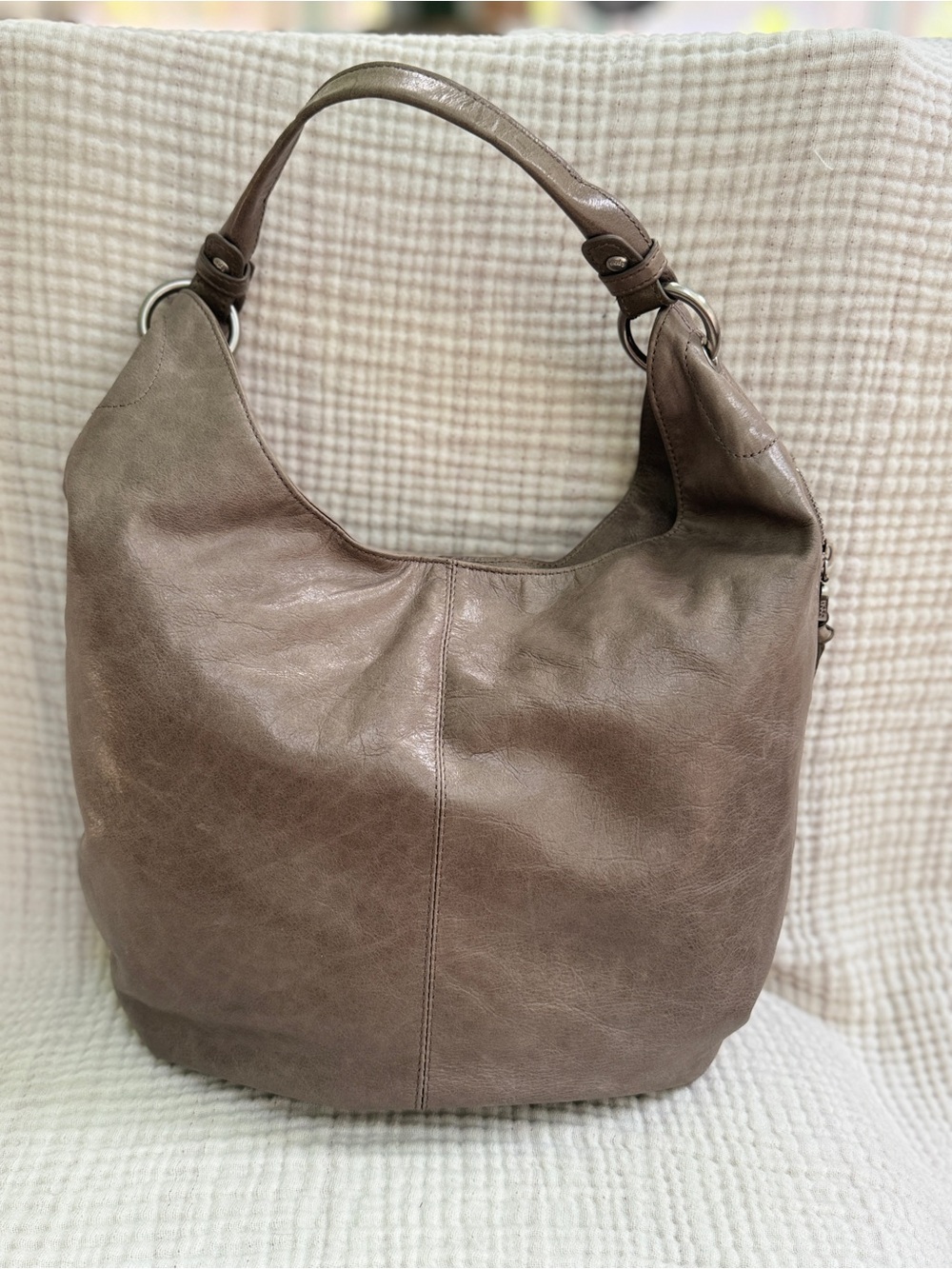 Gardner shoulder bag by HOBO